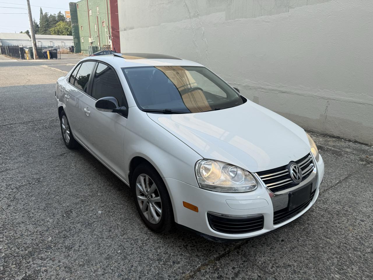 Volkswagen Jetta SEL PZEV 2010