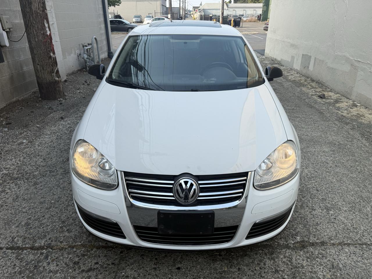 Volkswagen Jetta SEL PZEV 2010