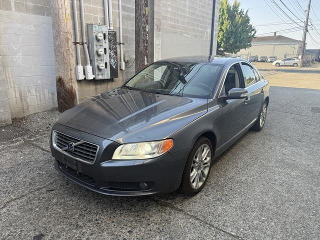 Gray 2007 Volvo S80 Sedan Front-Wheel Drive Automatic