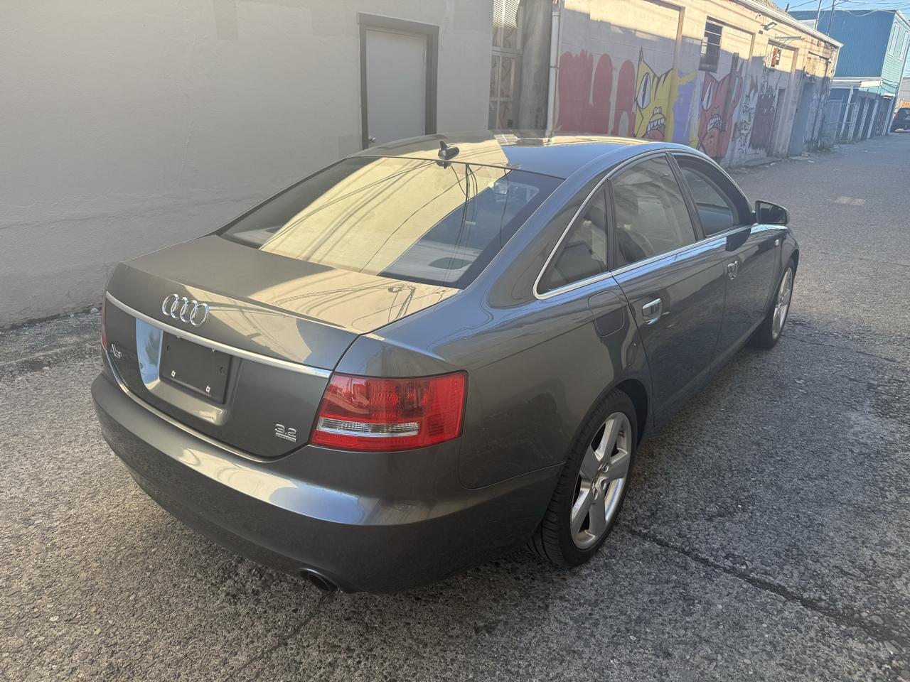 Audi A6 3.2 with Tiptronic 2007