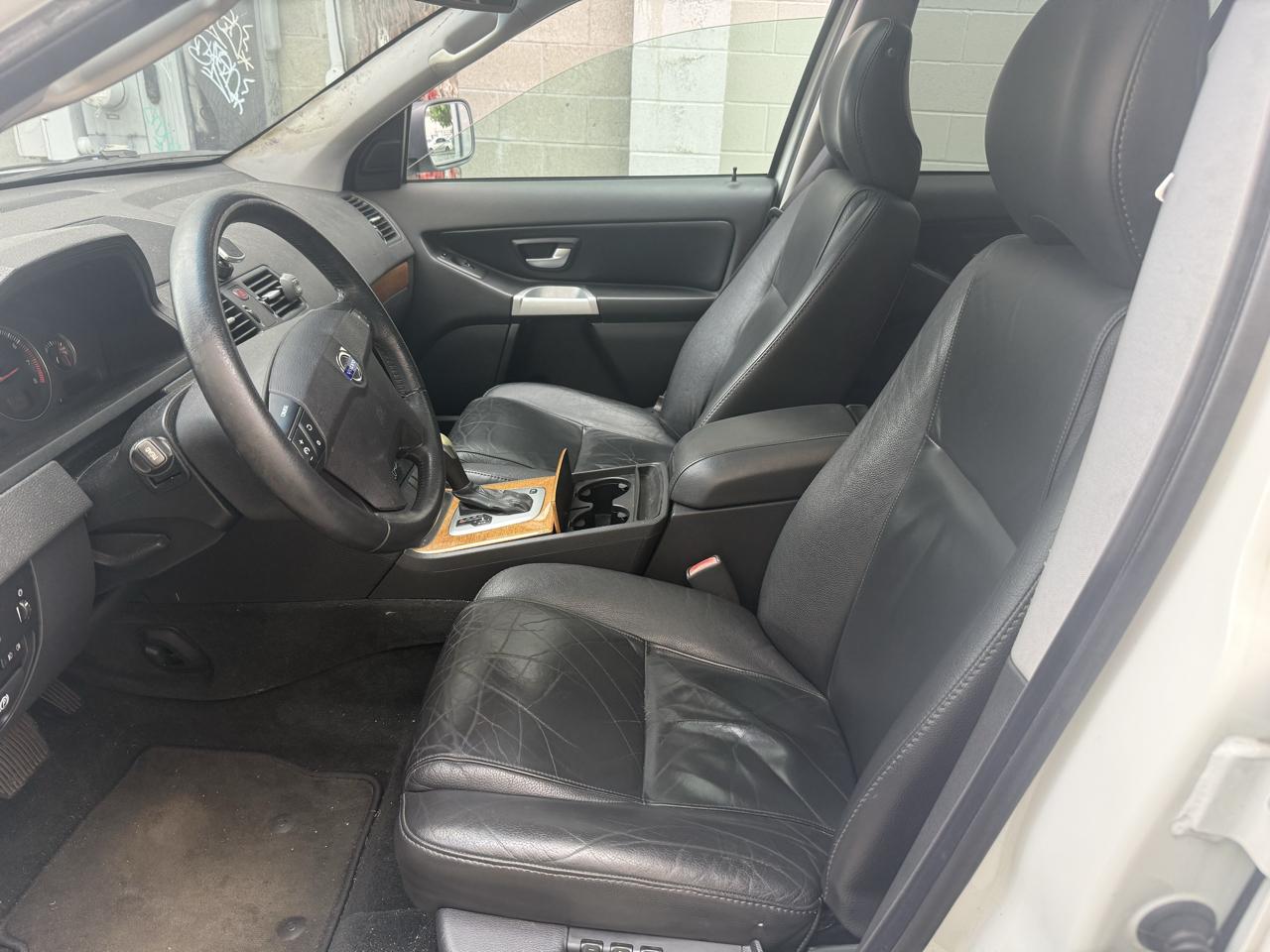 Volvo XC90 2.5T AWD 2004