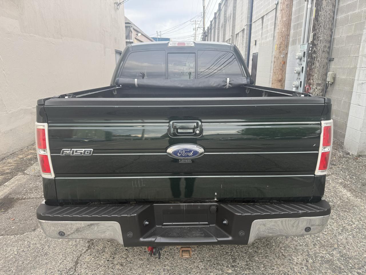 Ford F-150 4WD SuperCrew 145" Lariat 2014