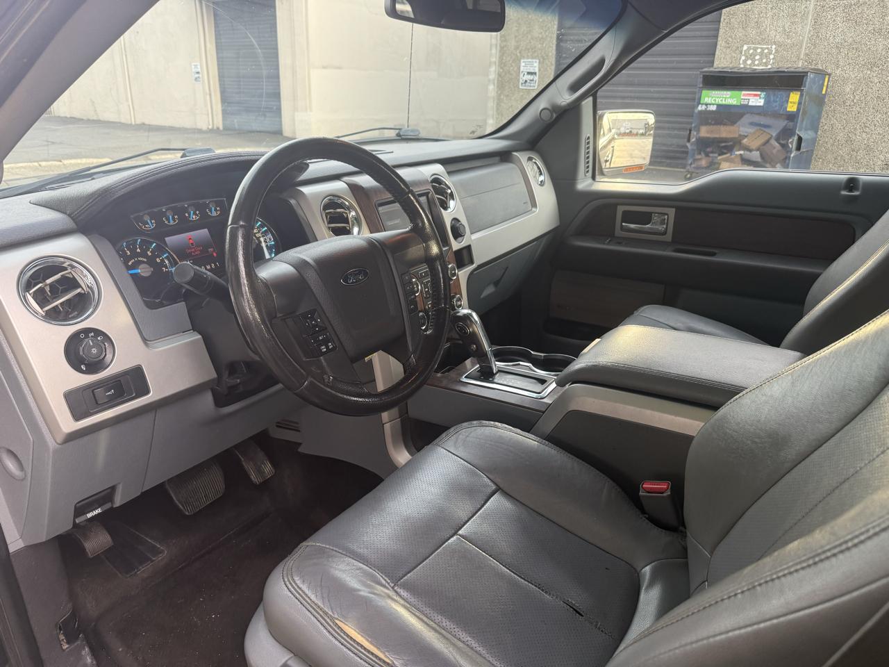 Ford F-150 4WD SuperCrew 145" Lariat 2014
