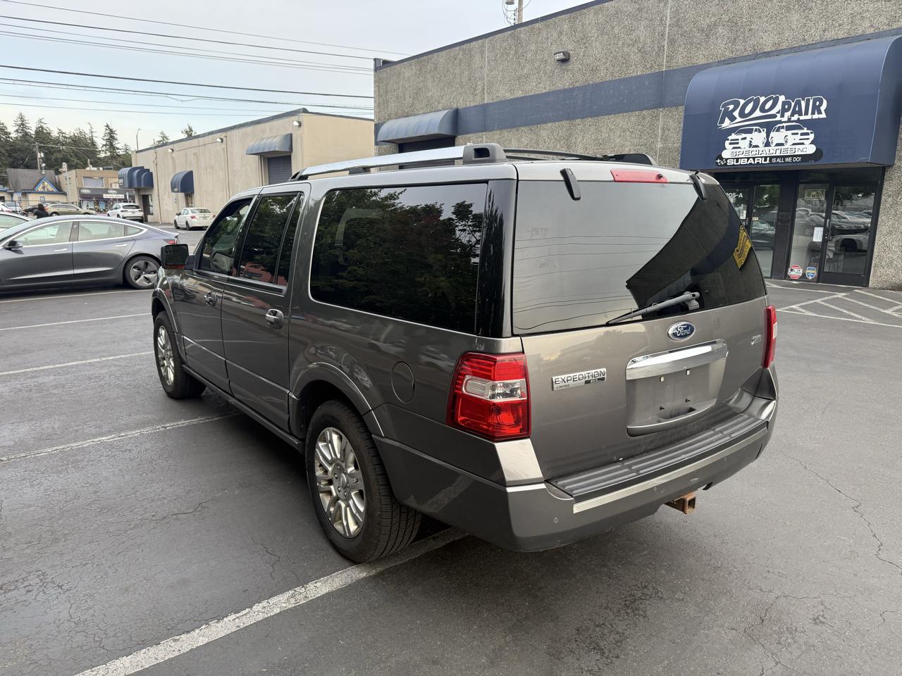 Ford Expedition EL Limited 4WD 2013
