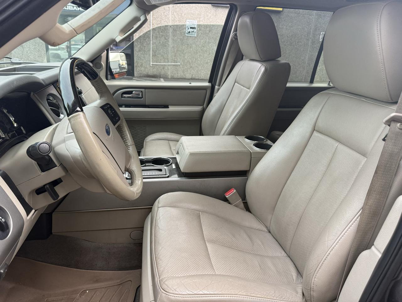 Ford Expedition EL Limited 4WD 2013