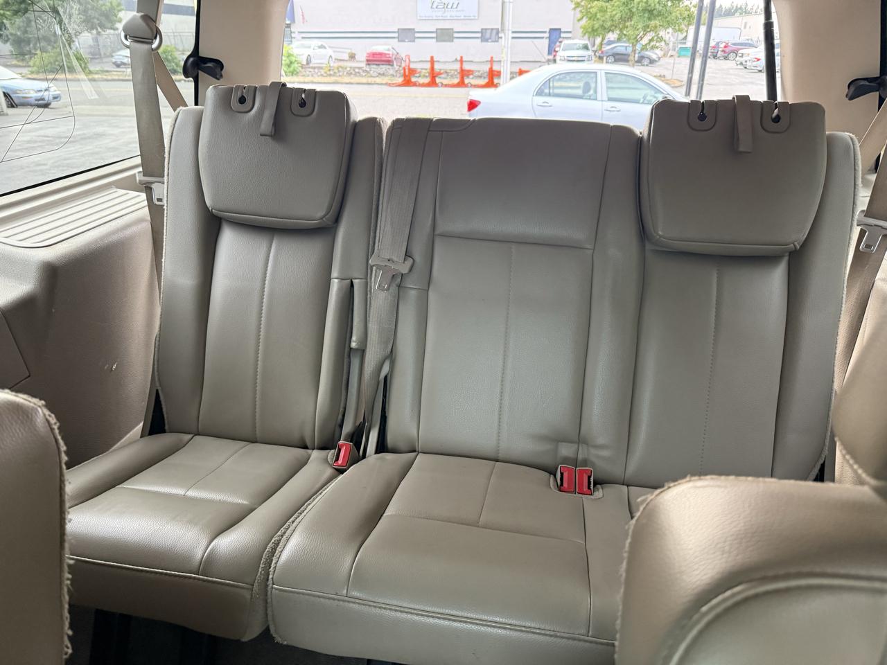 Ford Expedition EL Limited 4WD 2013