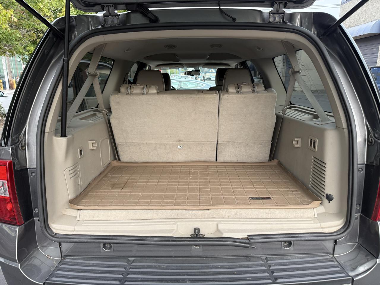 Ford Expedition EL Limited 4WD 2013