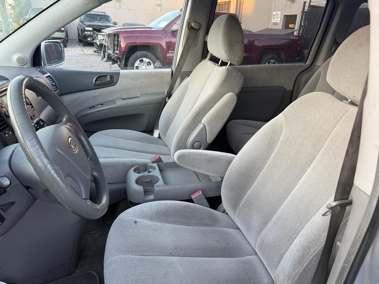 Kia Sedona EX 2006
