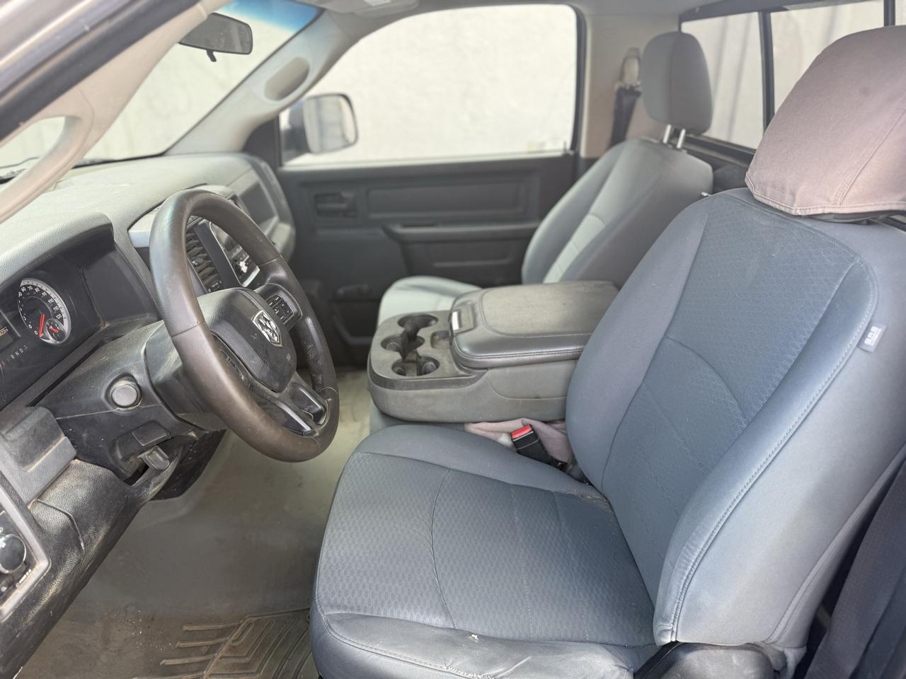 RAM 1500 2WD Reg Cab 140.5" Tradesman 2014