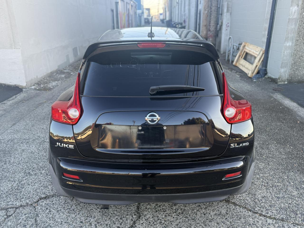 Nissan Juke S AWD 2011