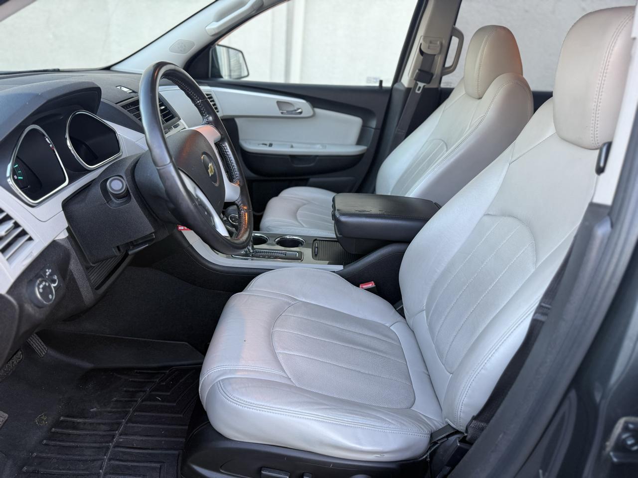 Chevrolet Traverse LTZ AWD 2012