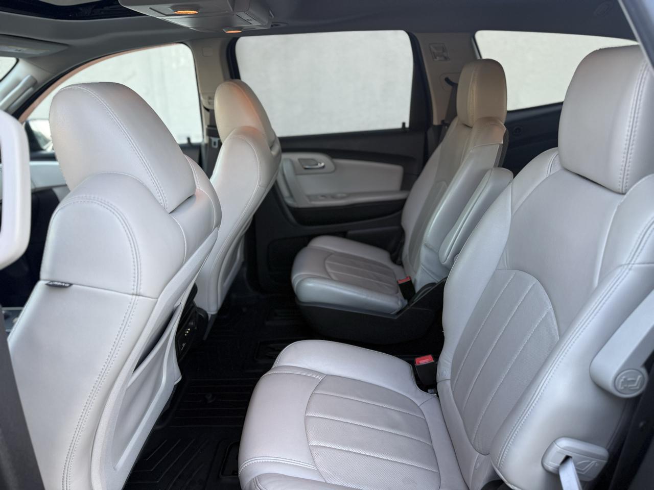 Chevrolet Traverse LTZ AWD 2012