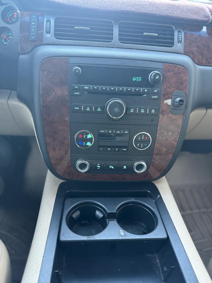 Chevrolet Suburban LT2 1500 4WD 2007