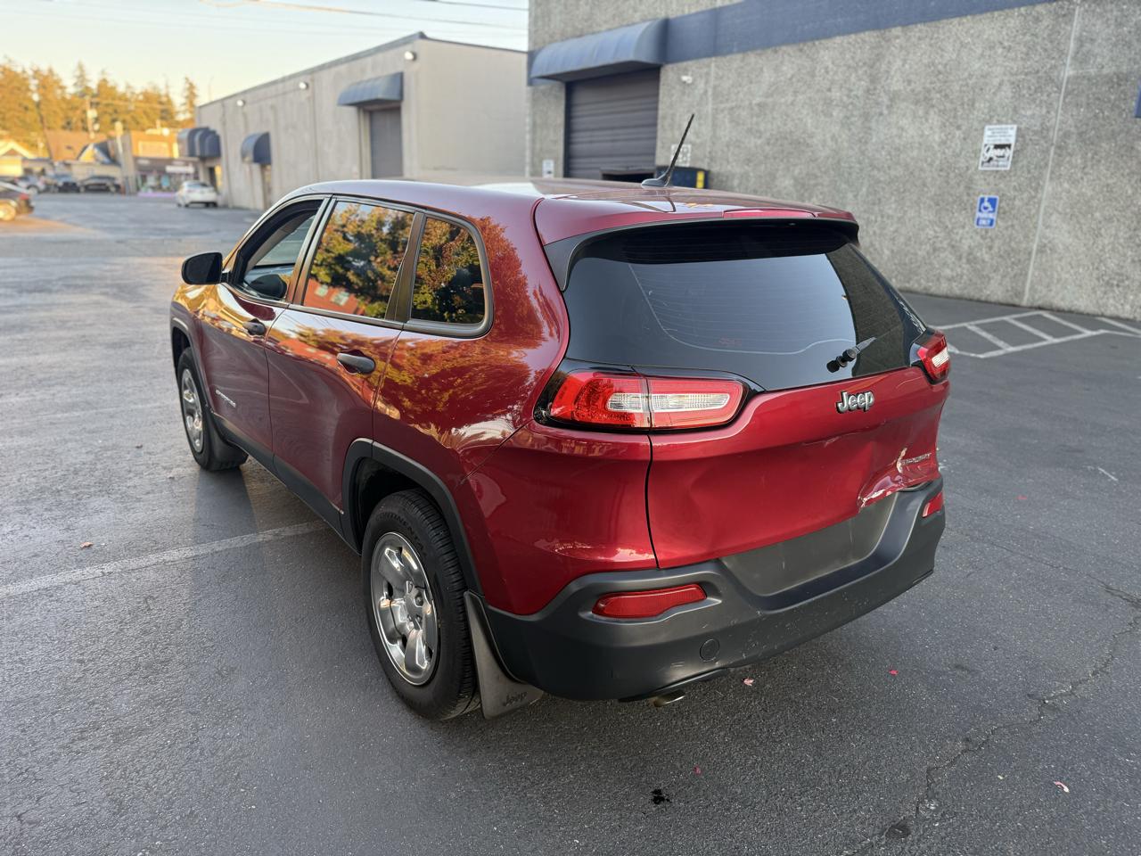 Jeep Cherokee Sport FWD 2015