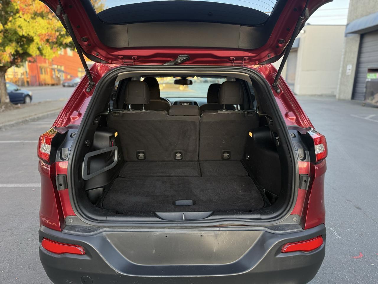 Jeep Cherokee Sport FWD 2015