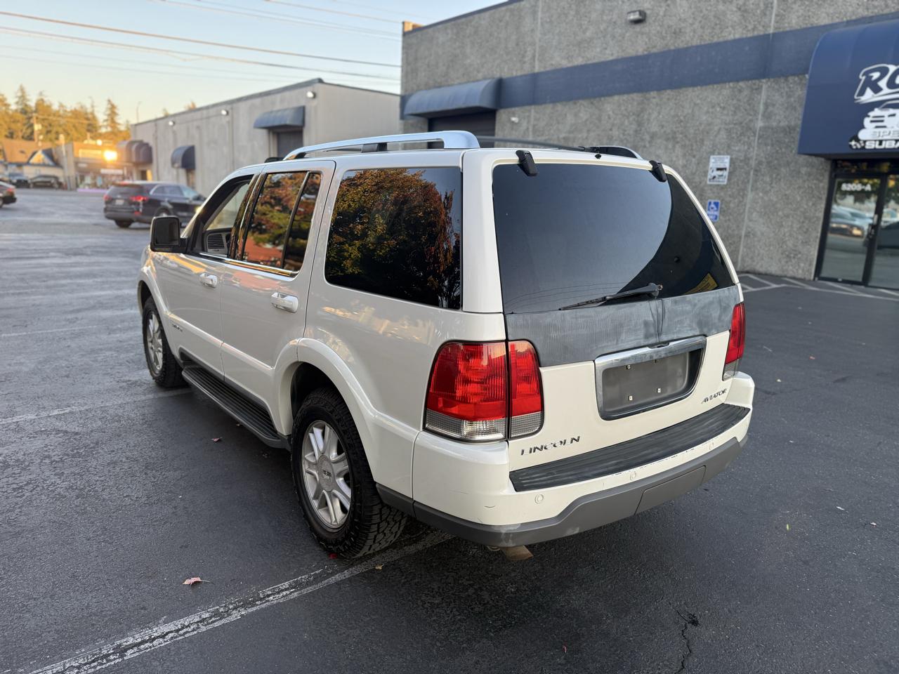Lincoln Aviator 2WD Luxury 2004