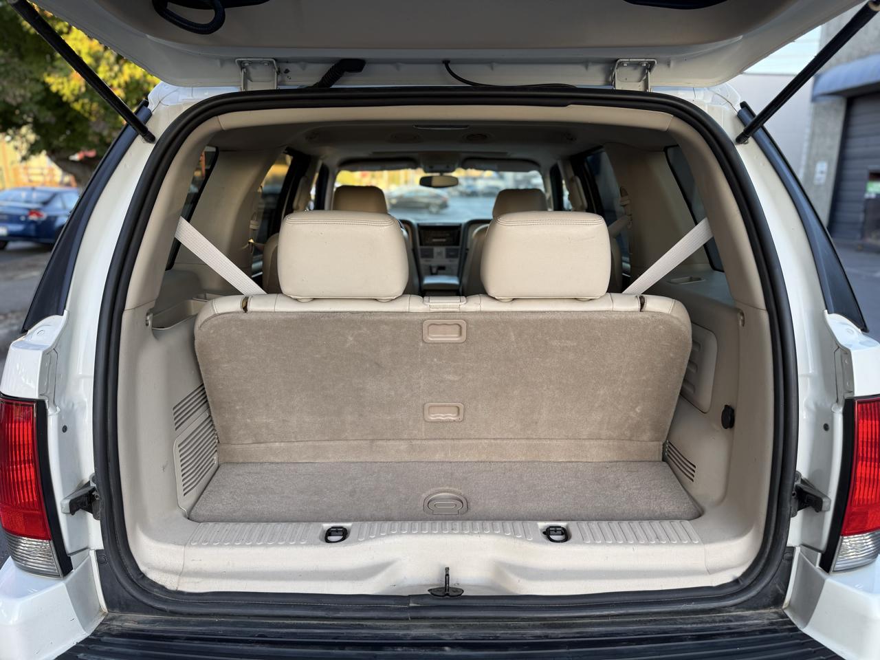 Lincoln Aviator 2WD Luxury 2004