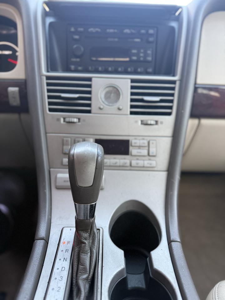 Lincoln Aviator 2WD Luxury 2004