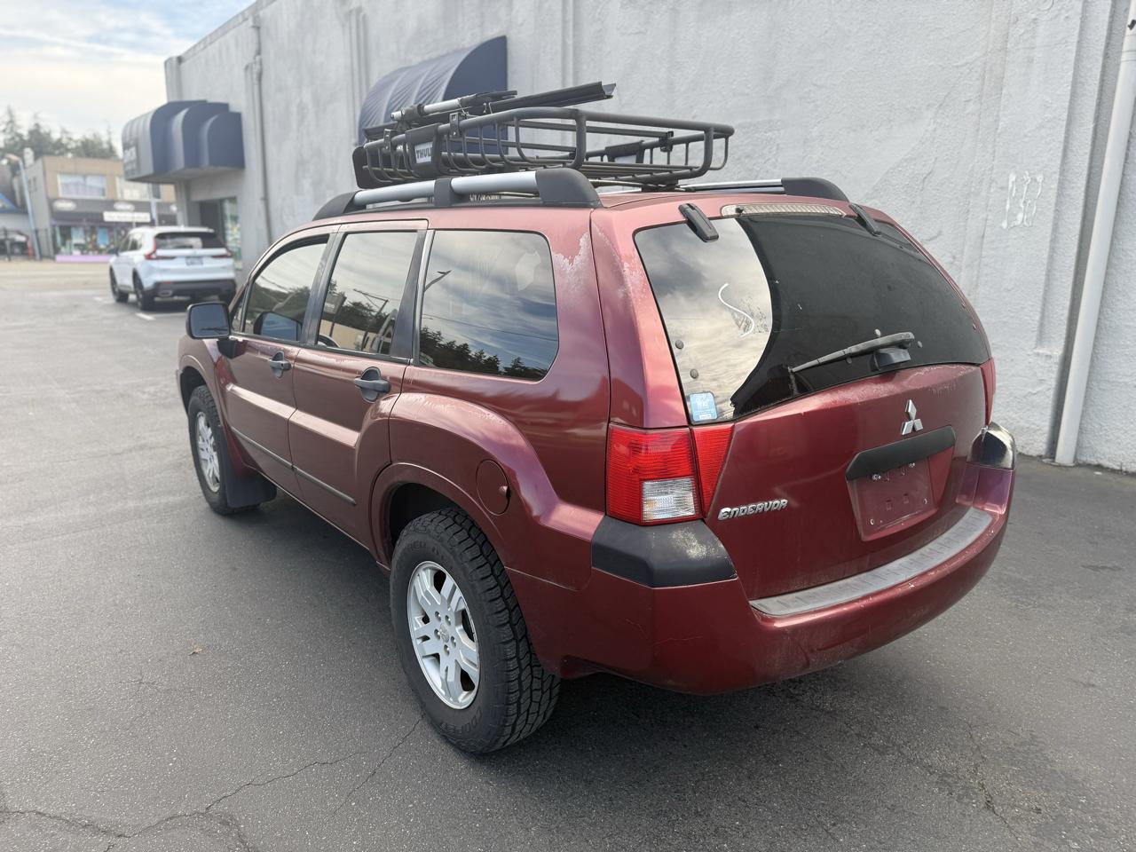Mitsubishi Endeavor LS AWD 2004