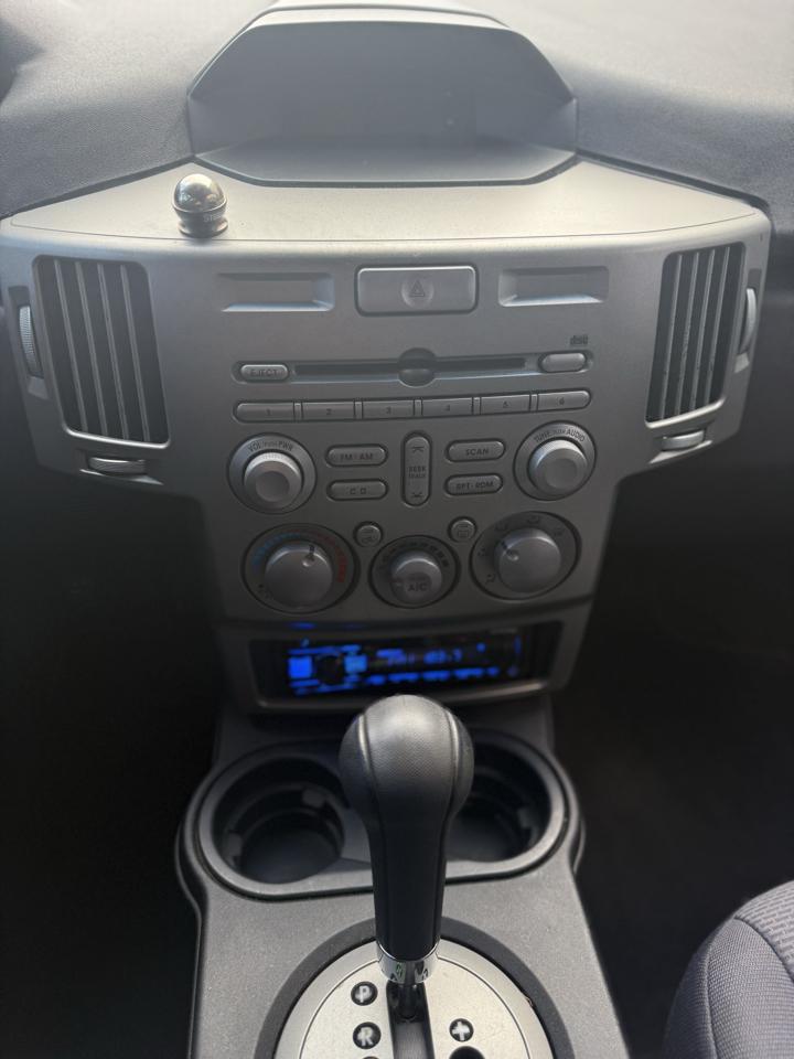 Mitsubishi Endeavor LS AWD 2004