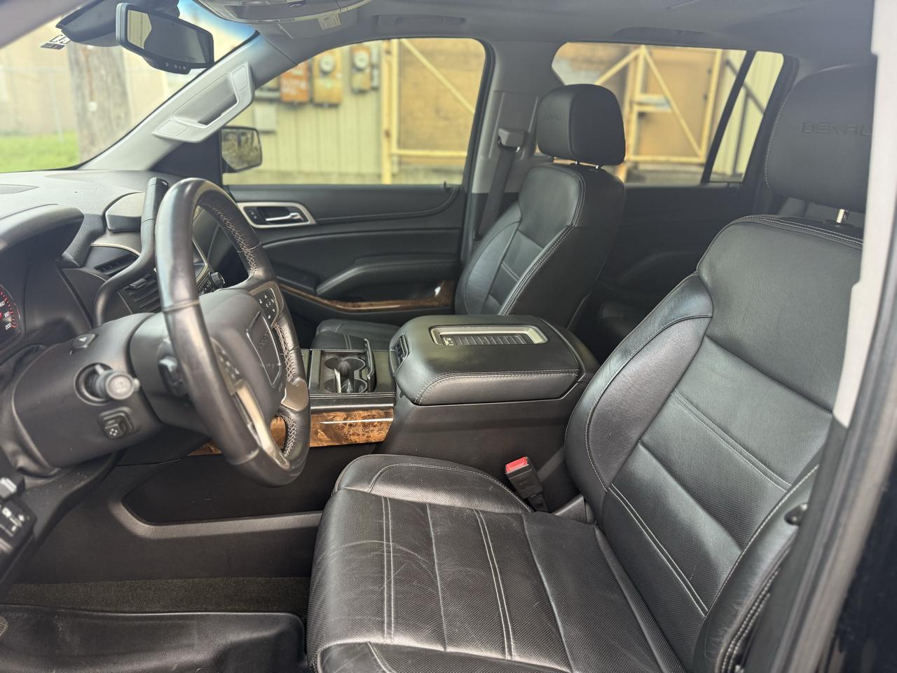 GMC Yukon Denali XL 4WD 2015