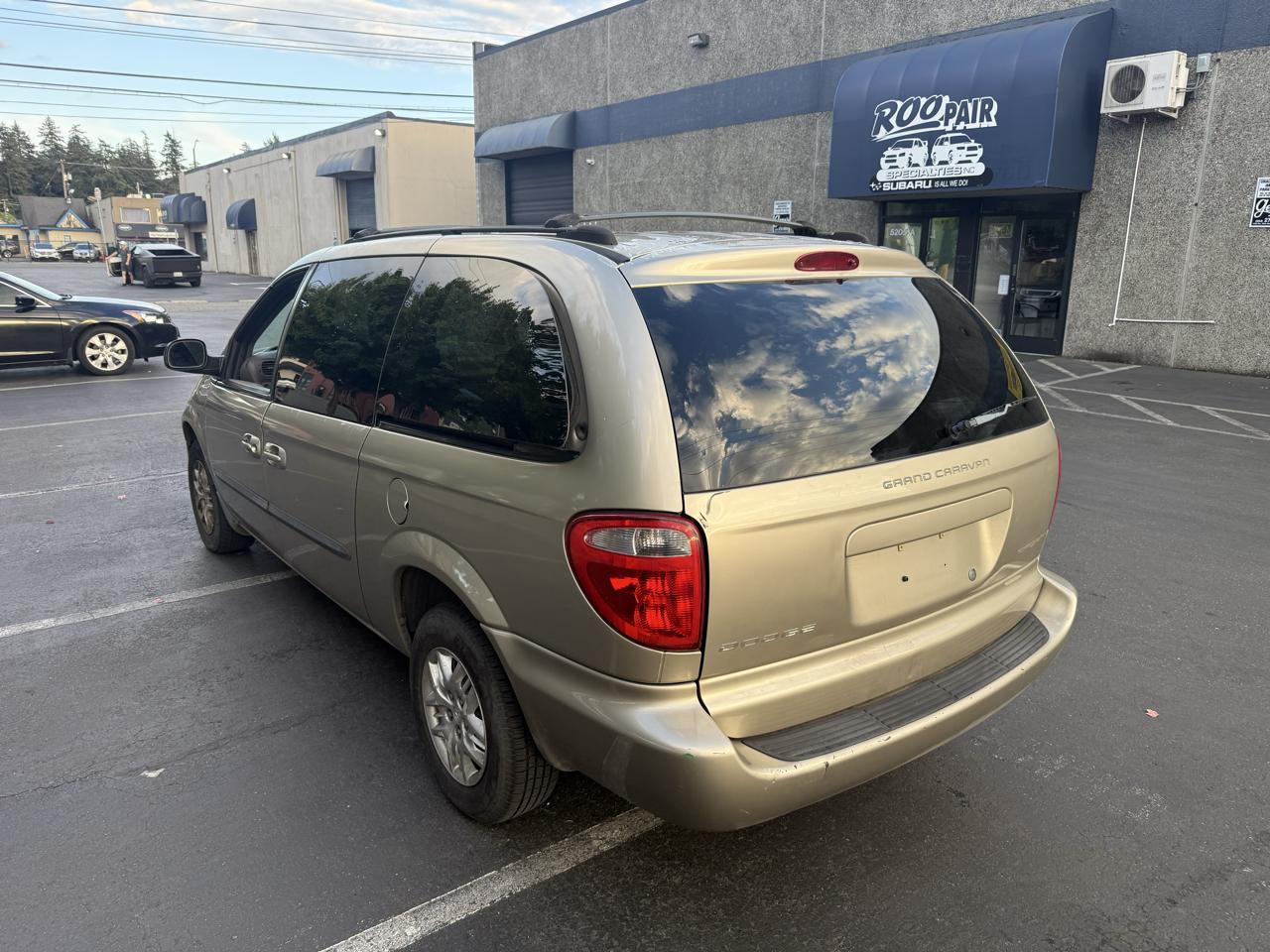 Dodge Grand Caravan Sport FWD 2003