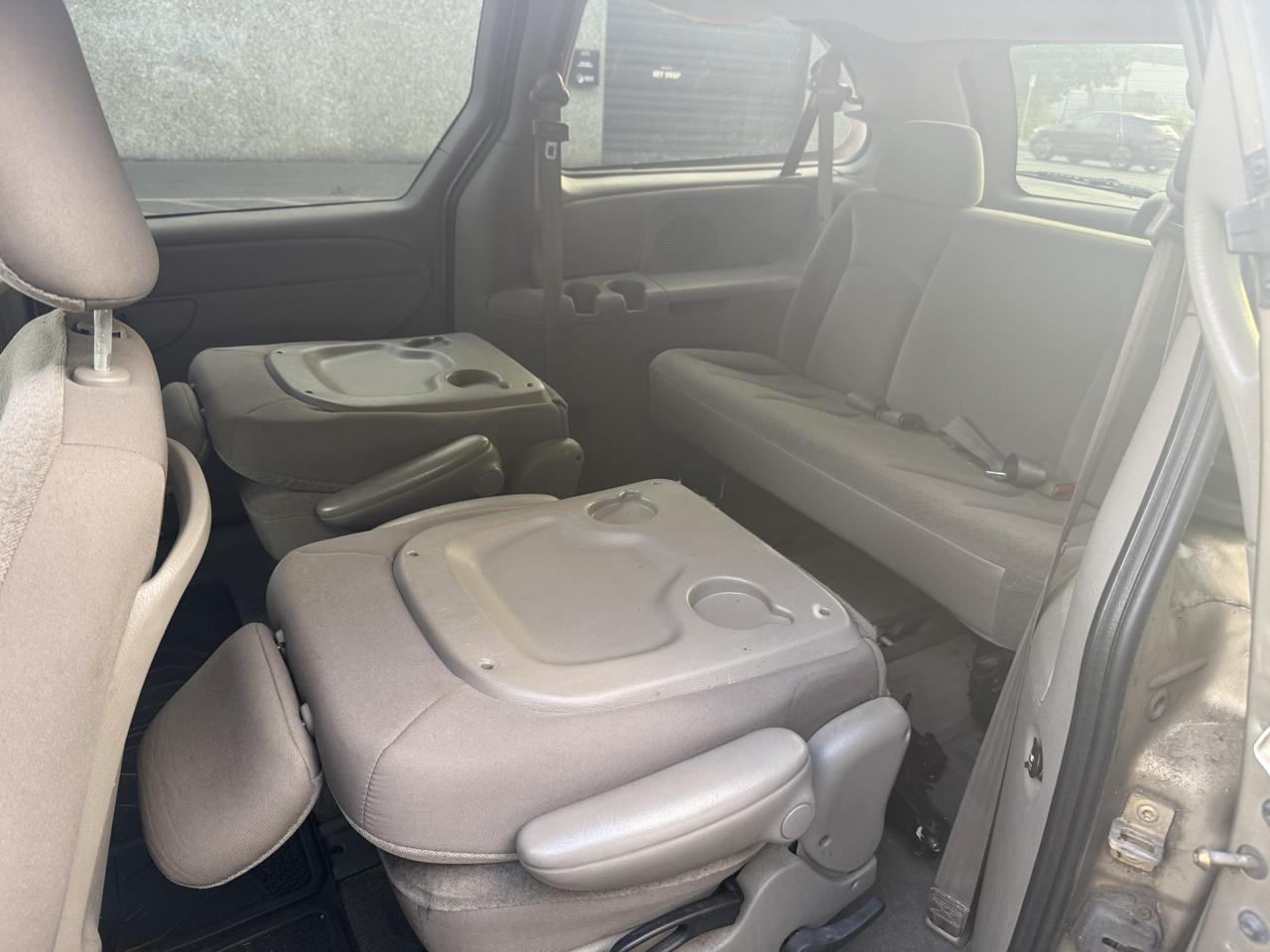 Dodge Grand Caravan Sport FWD 2003