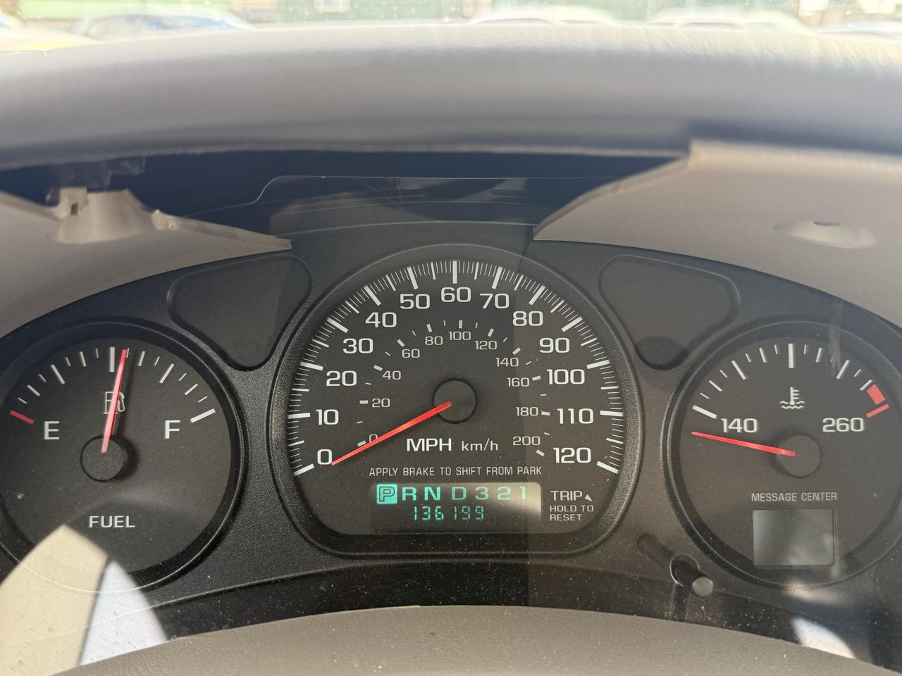 Chevrolet Impala Base 2004
