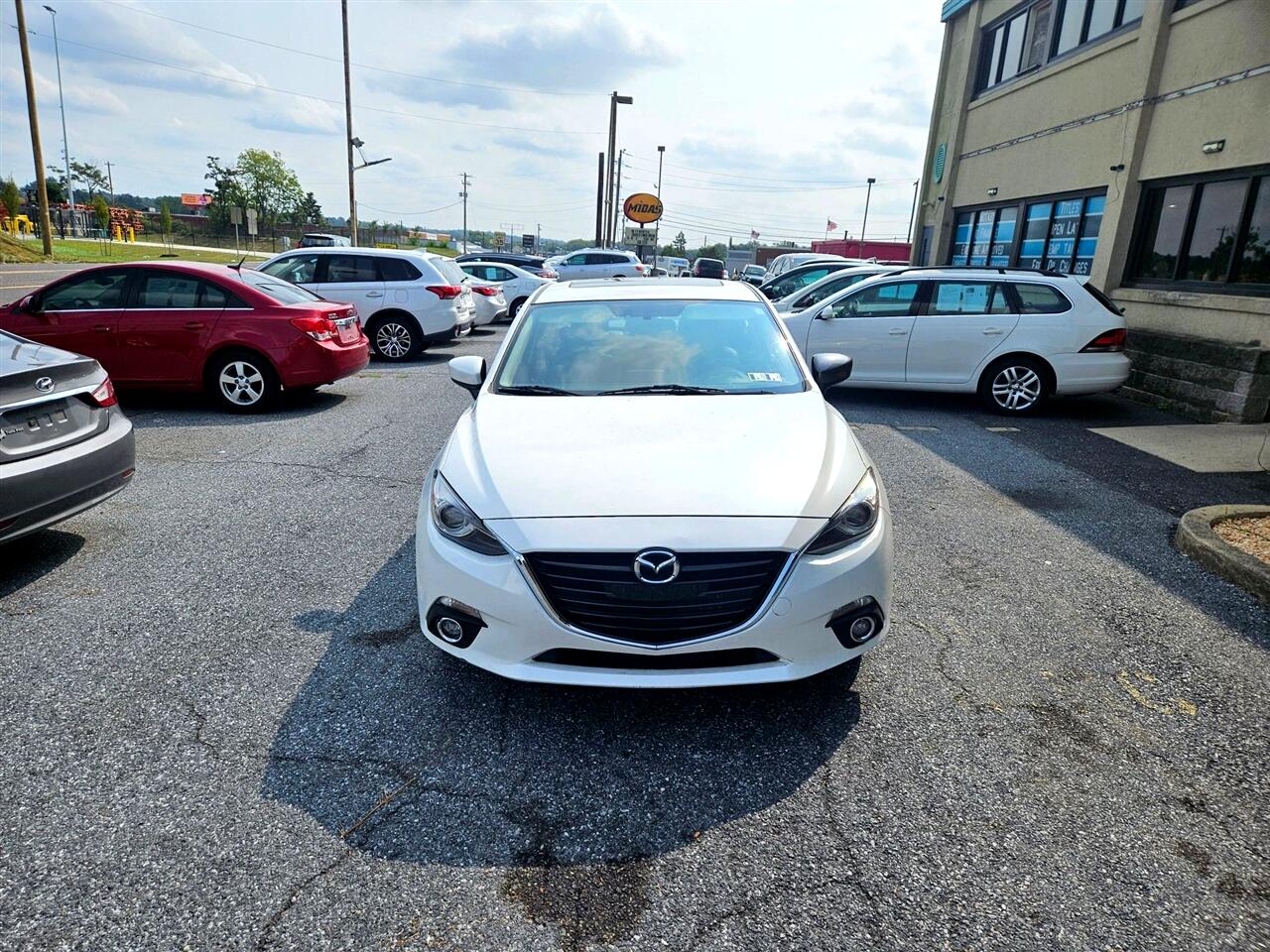 2015 Mazda Mazda3 s Grand Touring photo 3