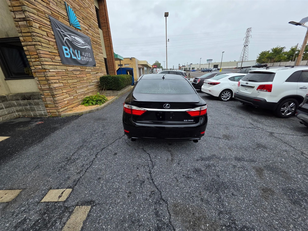 Lexus ES 350 Sedan 2013