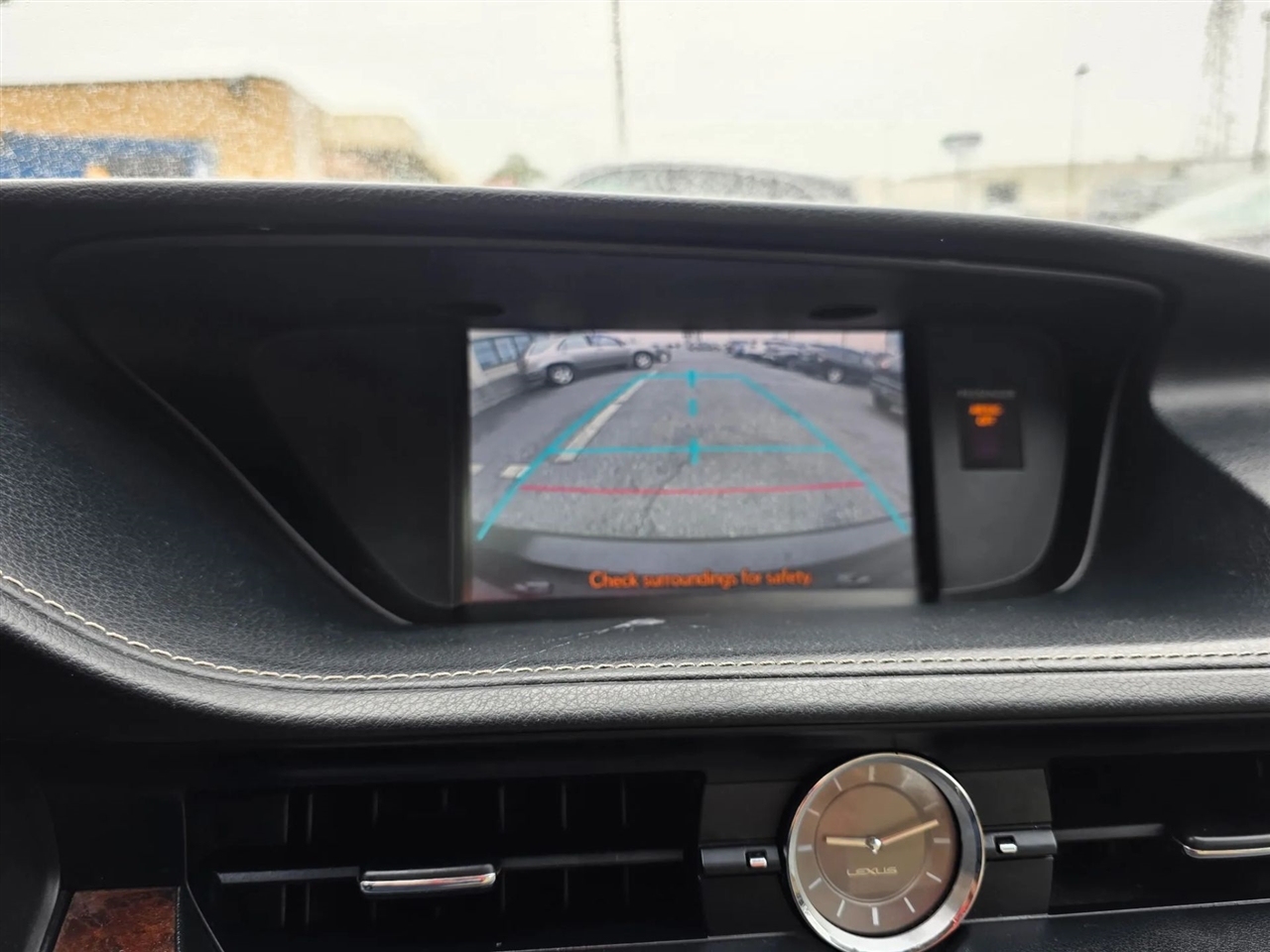 Lexus ES 350 Sedan 2013