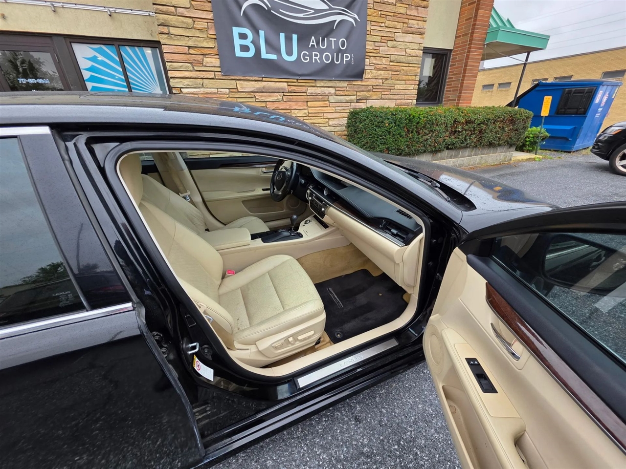 Lexus ES 350 Sedan 2013