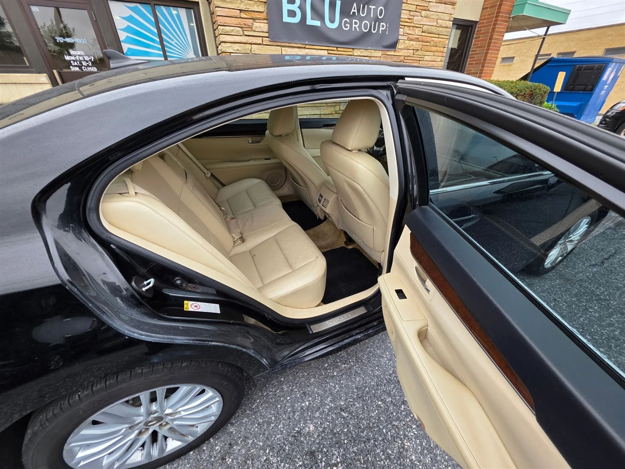 Lexus ES 350 Sedan 2013