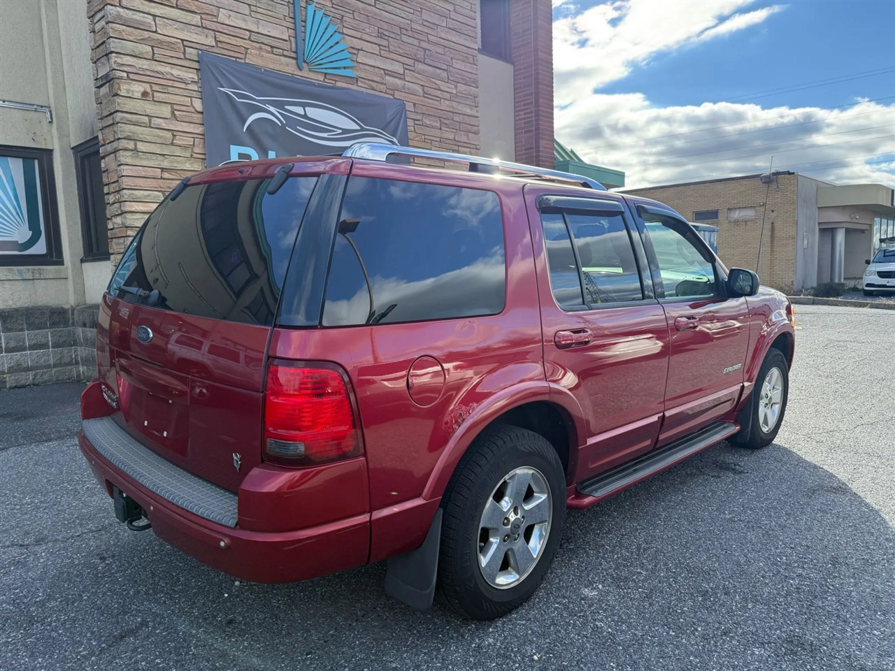 Ford Explorer Limited 4.6L 4WD 2004