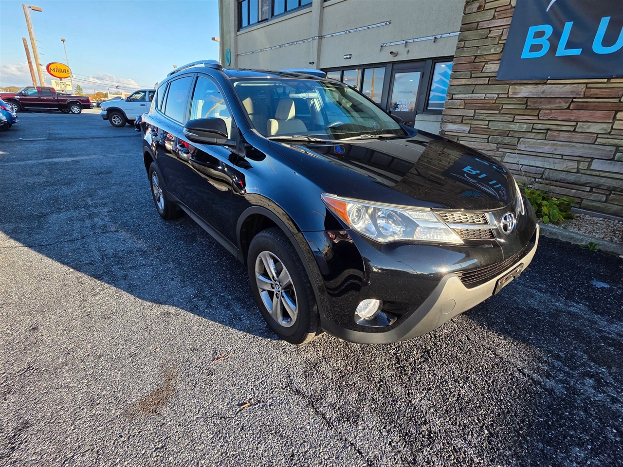 Toyota RAV4 XLE AWD 2015