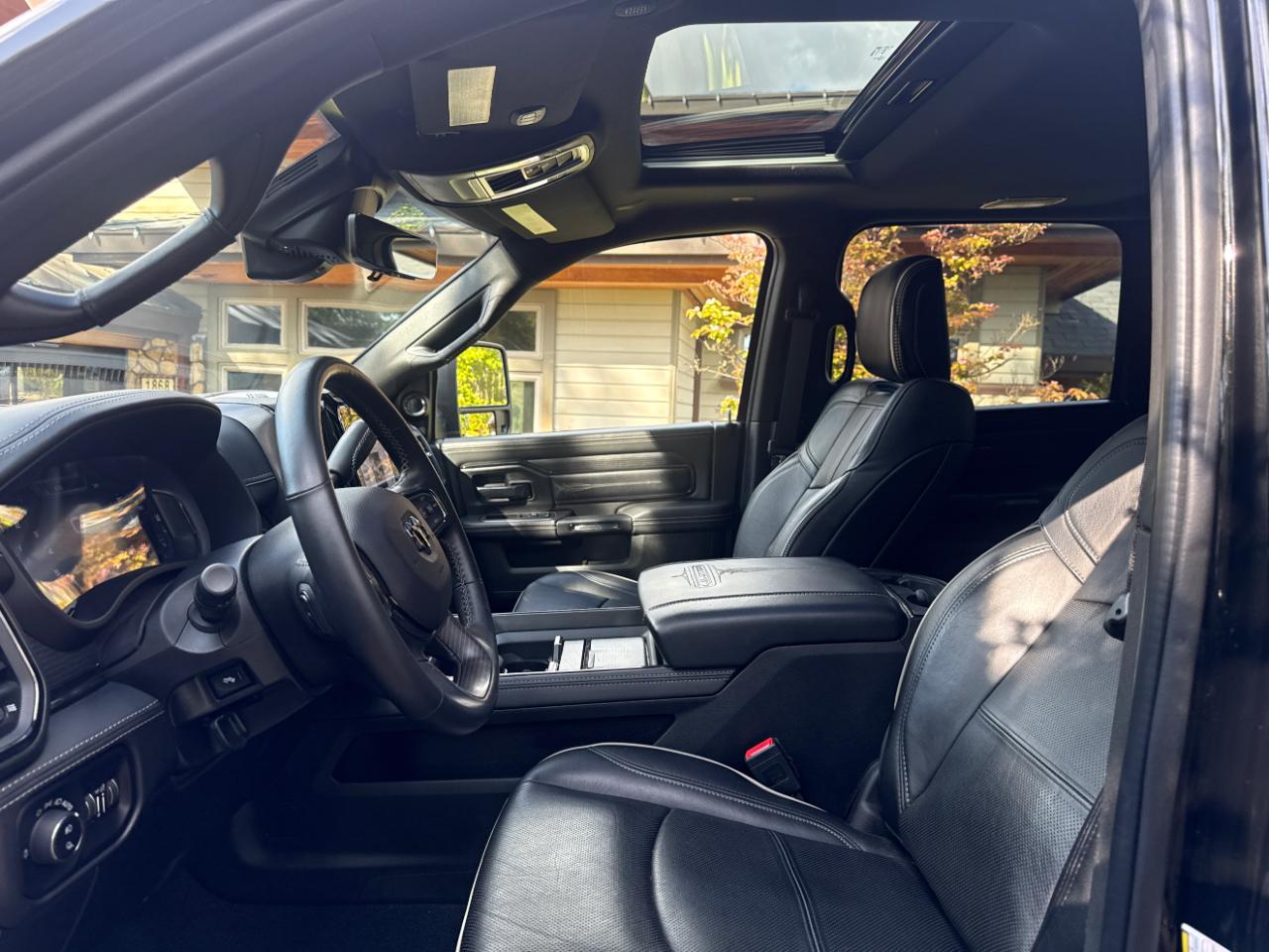 RAM 2500 Limited Mega Cab 4WD 2023