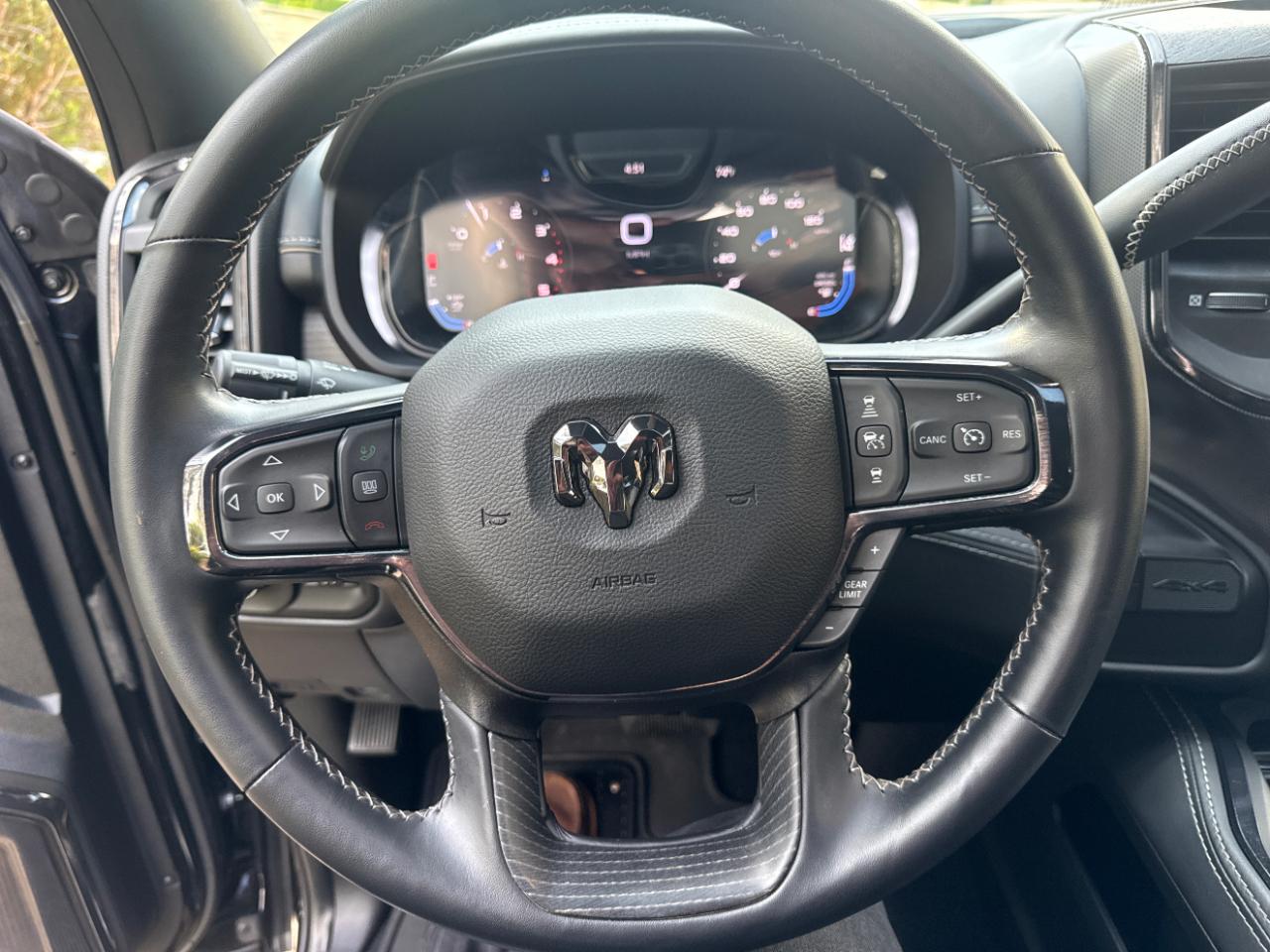 RAM 2500 Limited Mega Cab 4WD 2023