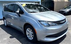 2020 Chrysler Voyager  2020 Chrysler Voyager