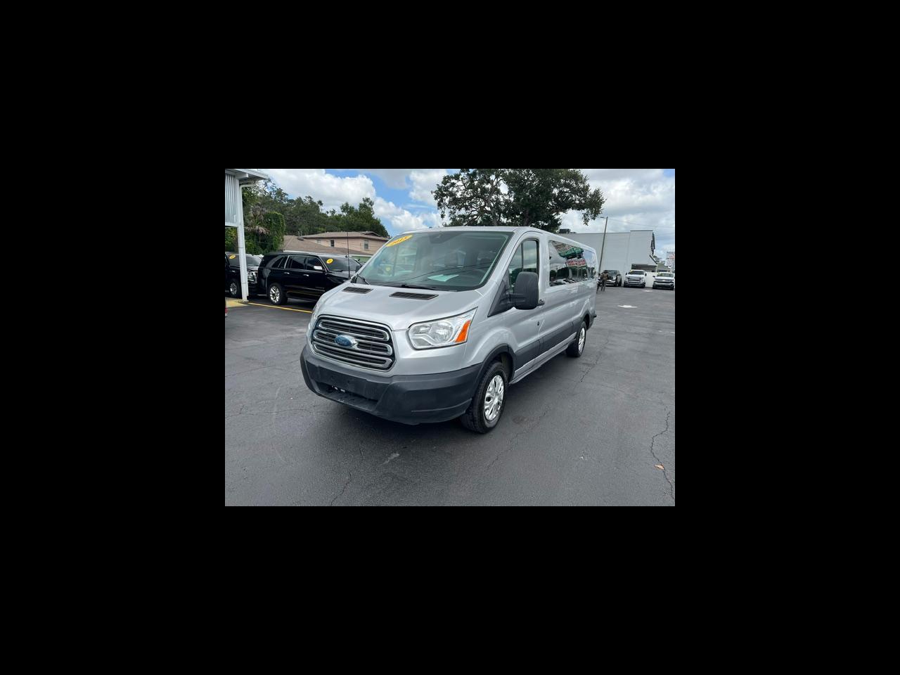 2015 Ford Transit Wagon T-350 148" Low Roof XLT Sliding RH Dr
