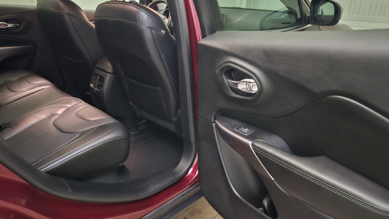 Jeep Cherokee Limited 4WD 2019 Jeep Cherokee Limited 4WD 2019