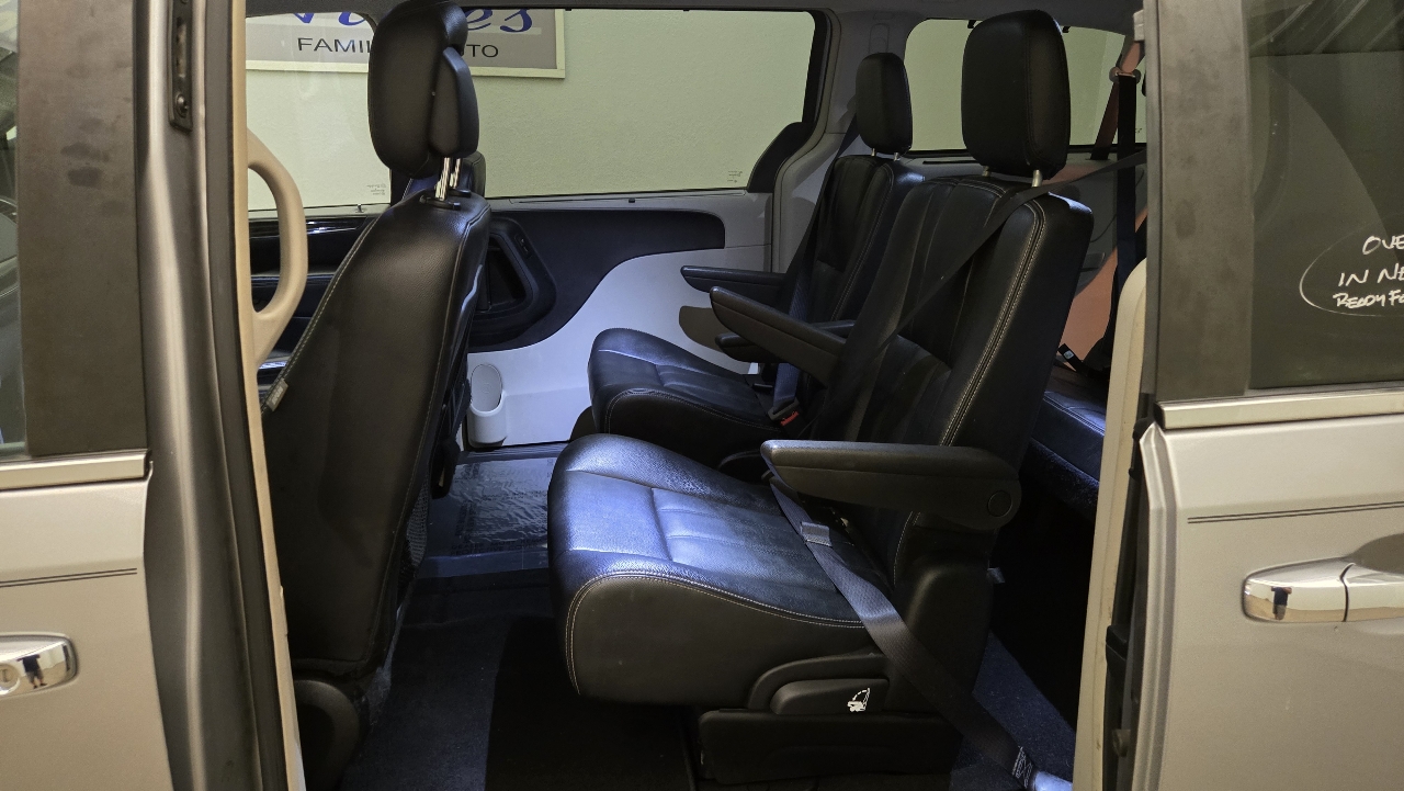 Chrysler Town & Country Touring 2016 Chrysler Town & Country Touring 2016