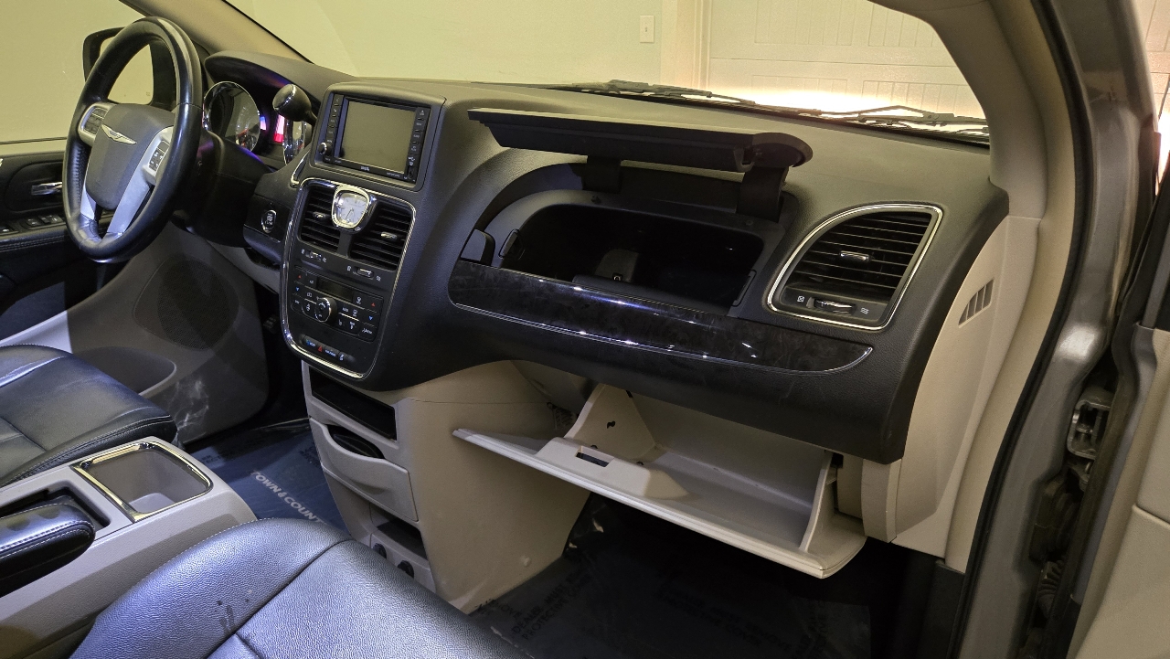 Chrysler Town & Country Touring 2016 Chrysler Town & Country Touring 2016