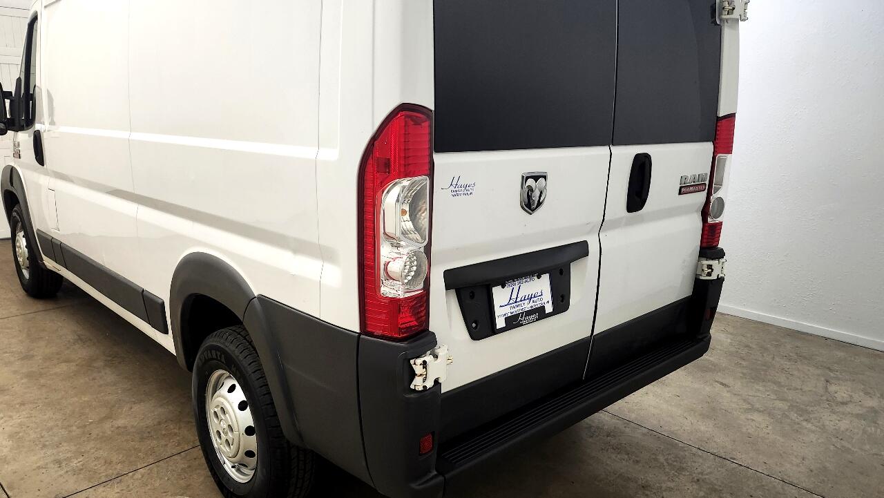 RAM Promaster 1500 Low Roof 136-in. WB 2015