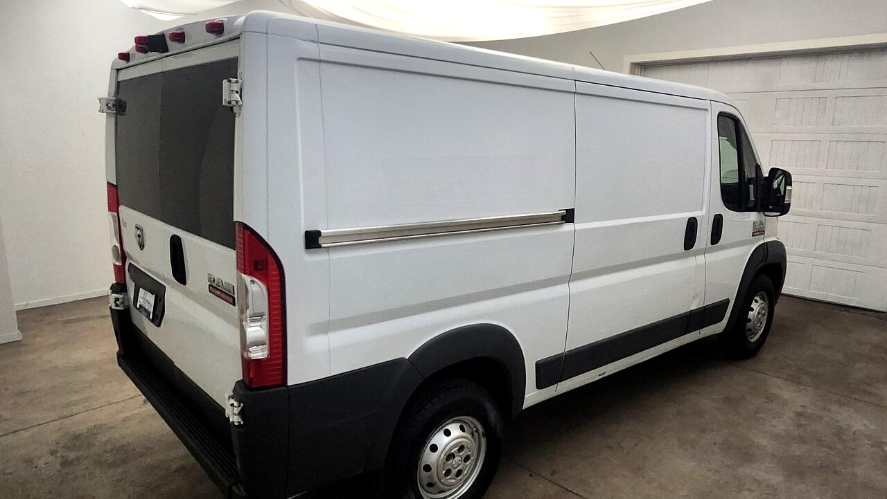 RAM Promaster 1500 Low Roof 136-in. WB 2015
