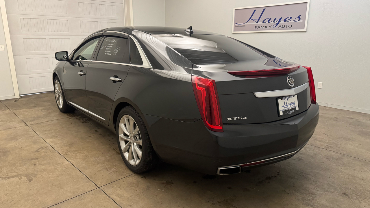 Cadillac XTS Luxury AWD 2013