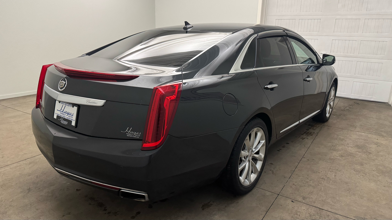 Cadillac XTS Luxury AWD 2013
