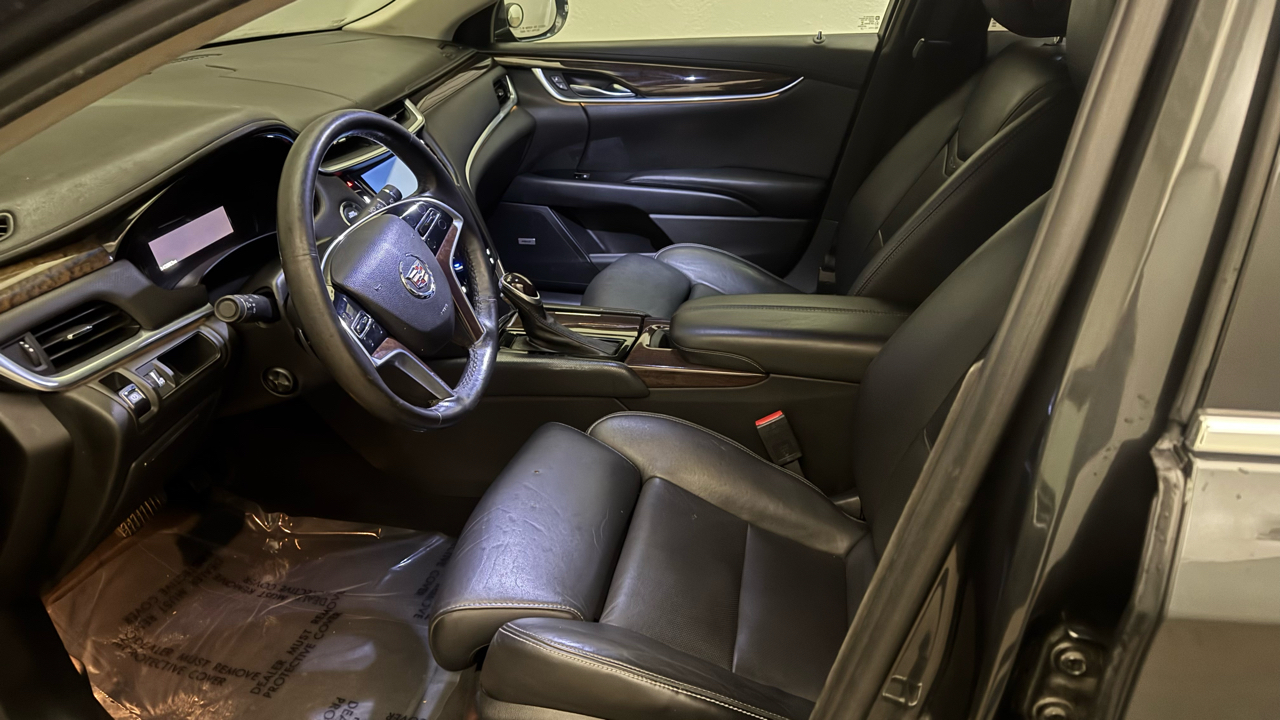 Cadillac XTS Luxury AWD 2013