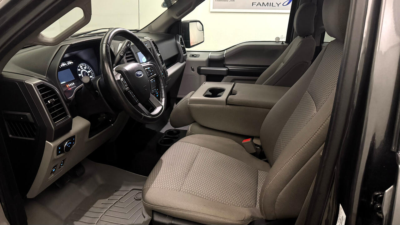 Ford F-150 XLT SuperCrew 4WD 2019