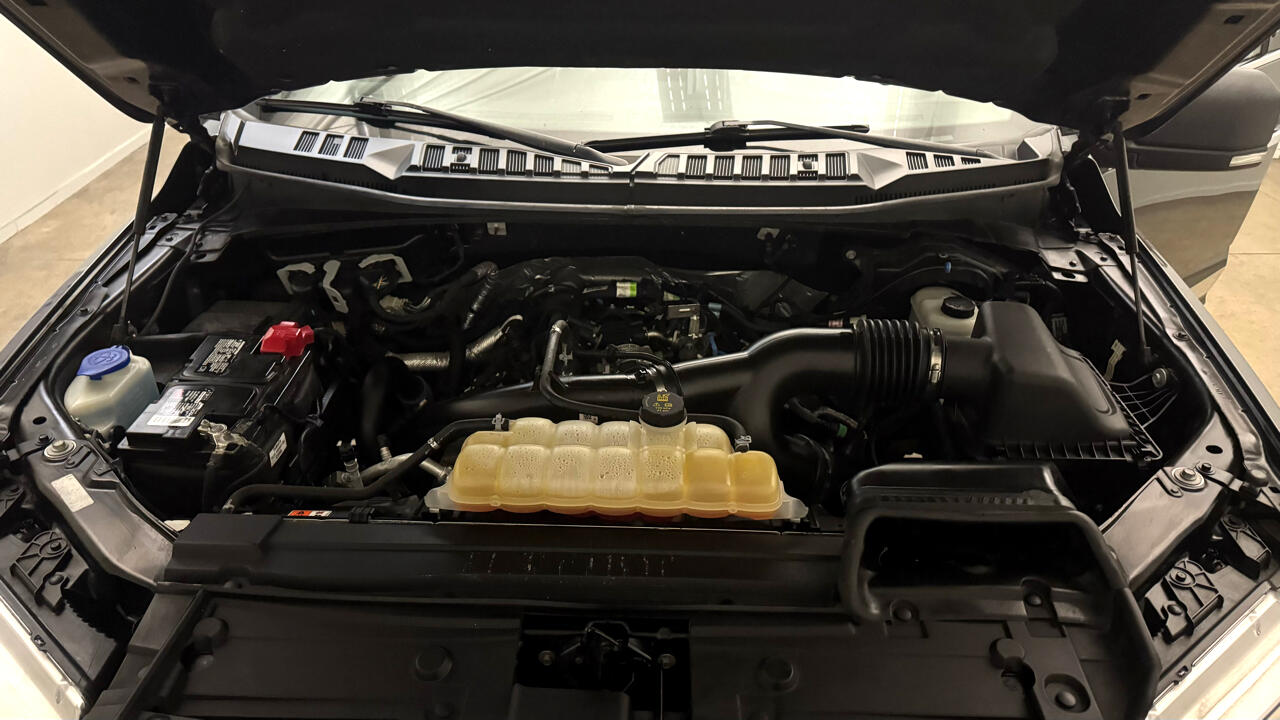 Ford F-150 XLT SuperCrew 4WD 2019