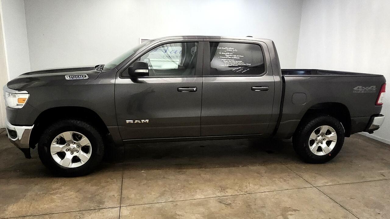 RAM 1500 Big Horn Crew Cab 4WD 2021